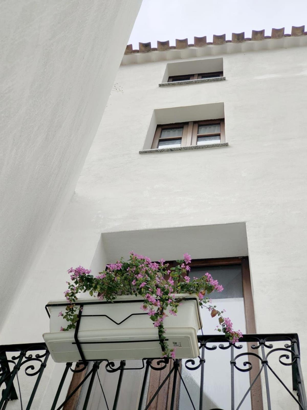 Donna Raffaela Bed & Breakfast Tertenìa Екстериор снимка